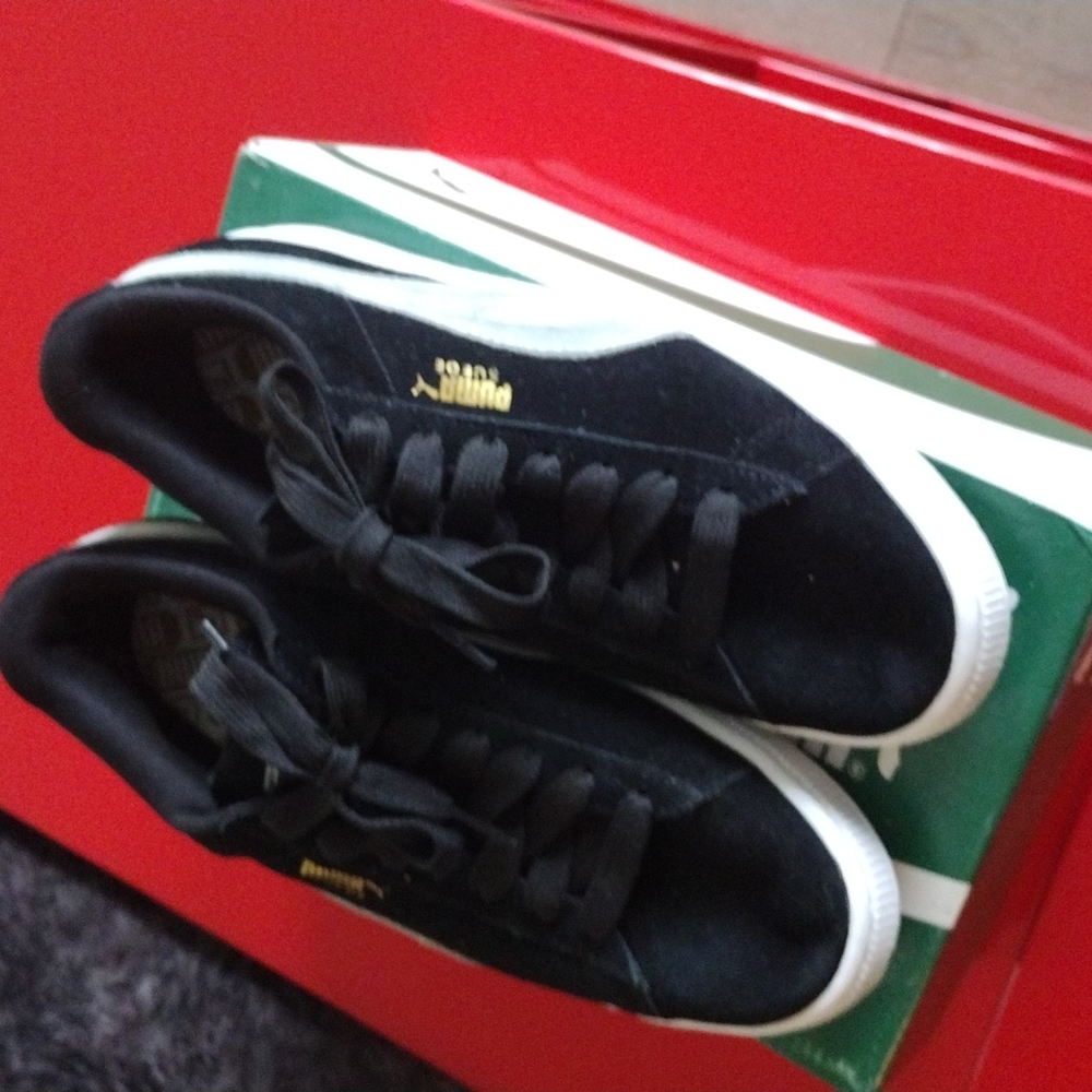 Puma Suede Classic Wns Size 8